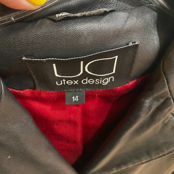 Real Black Leather Coat - Picture 8 of 10